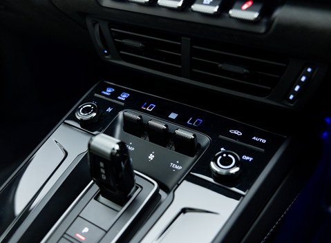 Porsche 911 Carrera GTS (992.2) 28