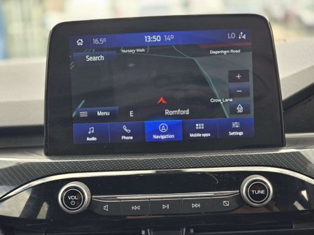 Ford Kuga 1.5 EcoBlue ST-Line SUV 5dr Diesel Auto Euro 6 (s/s) (120 ps) 33
