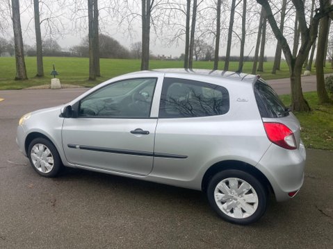 Renault Clio 1.2 Bizu Euro 5 3dr 9