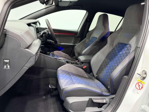 Volkswagen Golf 2.0 TSI R Hatchback 5dr Petrol DSG 4Motion Euro 6 (s/s) (320 ps) 54