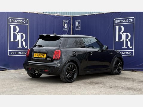 Mini Hatch 2.0 Cooper S Sport Hatchback 3dr Petrol Steptronic Euro 6 (s/s) (192 ps) 5