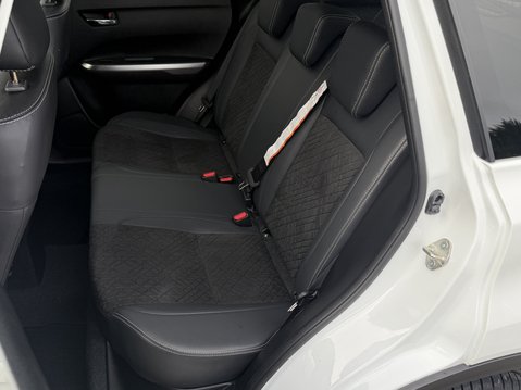 Suzuki Vitara 1.4 Boosterjet 48V Hybrid SZ5 5dr 40