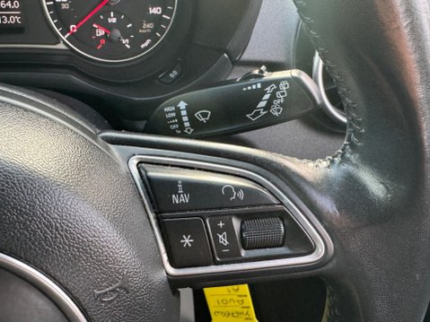 Audi A1 1.0 TFSI Sport Euro 6 (s/s) 3dr 23