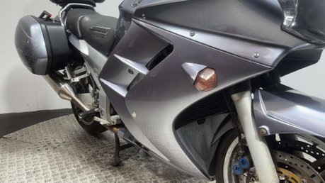 Yamaha FJR1300 2003 GOOD RUNNING SPORTS TOURER PROJECT BIKE 1300CC 26