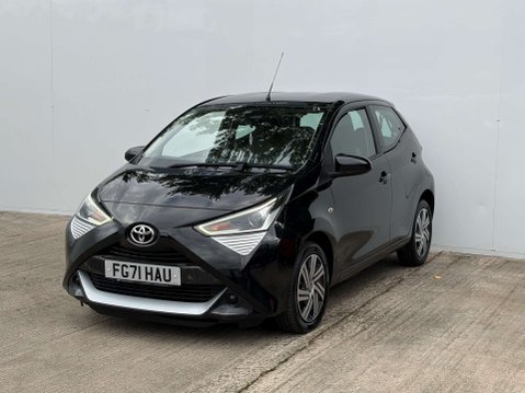 Toyota Aygo 1.0 Aygo X-Play TSS VVT-i 5dr 2