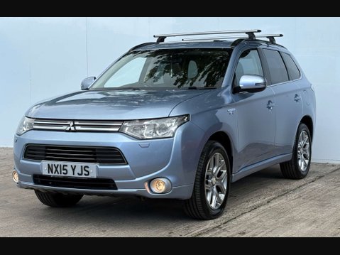 Mitsubishi Outlander 2.0 Outlander GX 4h PHEV Auto 4WD 5dr 28