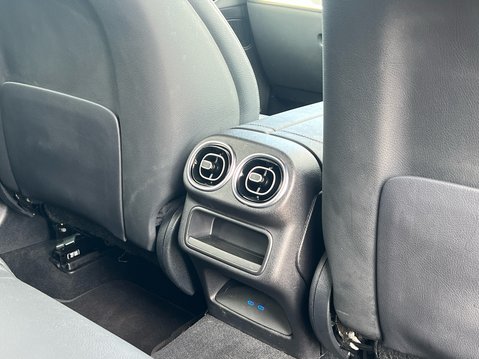 Mercedes-Benz GLC GLC 300 4MATIC AMG LINE MHEV 39