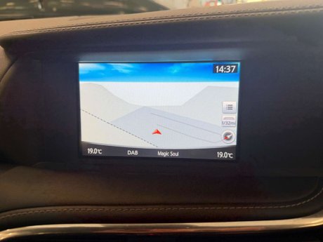 Infiniti QX30 2.2d Premium DCT AWD Euro 6 (s/s) 5dr 27