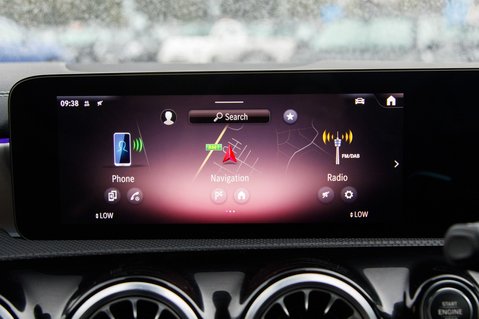 Mercedes-Benz A Class AMG A 35 4MATIC PREMIUM 22