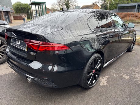 Jaguar XE P250i R-Dynamic S Saloon 4dr Petrol Auto Euro 6 (s/s) (250 ps) 2