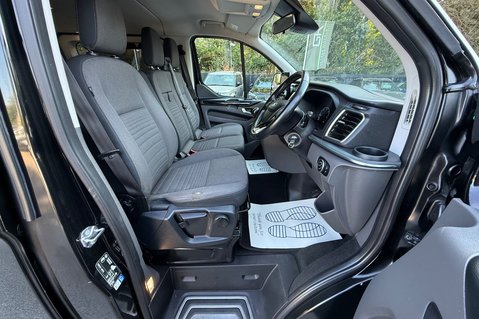 Ford Tourneo Custom 310 TITANIUM L1 - WAV - WHEELCHAIR ACCESSIBLE - LOW MILEAGE - NEW CLUTCH 11
