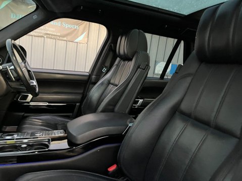 Land Rover Range Rover 3.0 TD V6 Autobiography Auto 4WD Euro 6 (s/s) 5dr 40