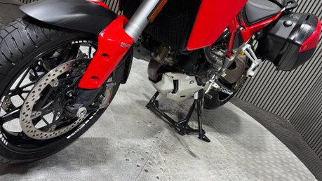 Ducati Multistrada 1200 1200 S Adventure Bike 2015 only 7K full Ducati history 50