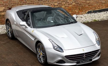 Ferrari California T 8