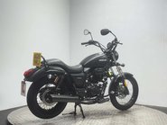 Sinnis Hoodlum 125 2019 ONLY 200 MILES NEW MOT SERVICED 125CC CRUISER BIKE 2