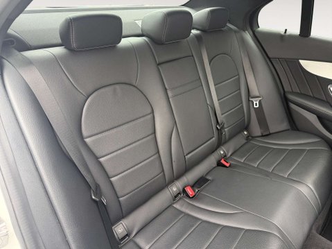 Mercedes-Benz C Class 2.1 C 220 AMG Line Premium D Auto 4dr 13