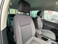 Volkswagen Tiguan SE NAVIGATION TDI DSG 10