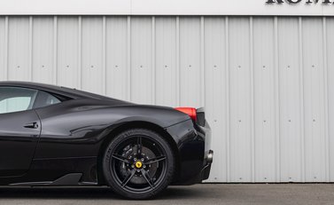Ferrari 458 Speciale 31