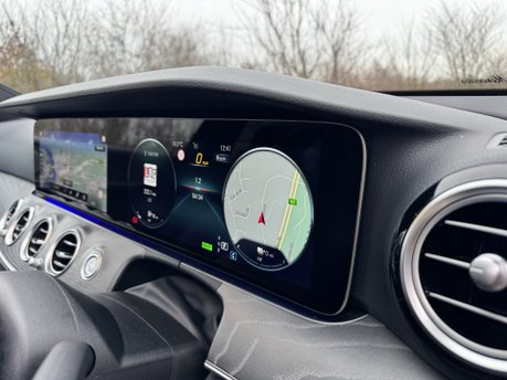 Mercedes-Benz E Class E300 DE AMG Line Night Edition Premium Plus Auto Estate Diesel Hybrid PHEV 18