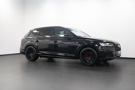 Audi Q7 3.0 TFSI V6 55 Black Edition SUV 5dr Petrol Tiptronic quattro Euro 6 (s/s) 8