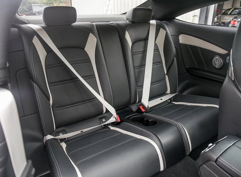 Mercedes-Benz C Class C63 S Coupe 13