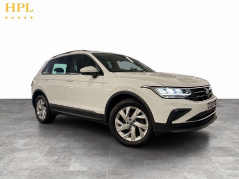 Volkswagen Tiguan 1.5 TSI Life SUV 5dr Petrol DSG Euro 6 (s/s) (150 ps)
