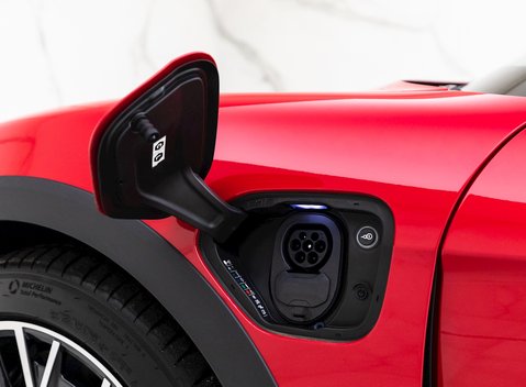 Porsche Taycan Turbo Cross Turismo 28