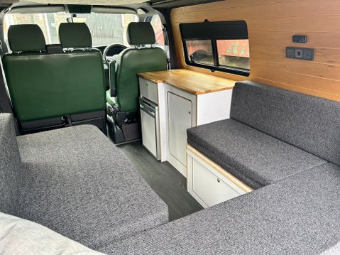 Volkswagen Transporter T30 TDI P/V HIGHLINE CAMPER 31