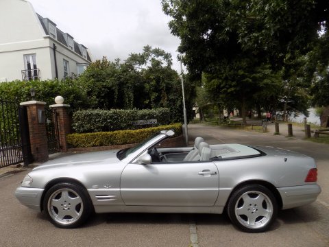 Mercedes-Benz SL Series SL320 44