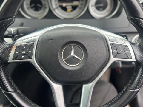 Mercedes-Benz C Class 2.1 C250 CDI BlueEfficiency AMG Sport Coupe 2dr Diesel G-Tronic+ Euro 5 (s/ 14