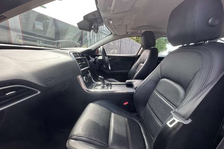 Jaguar XE 2.0 D180 S Saloon 4dr Diesel Auto Euro 6 (s/s) (180 ps) 25