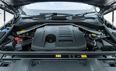 Land Rover Range Rover P400 AUTOBIOGRAPHY 36