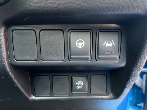 Nissan Qashqai 1.3 DIG-T TEKNA 21