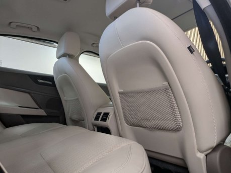 Jaguar XE 2.0 XE Portfolio i Auto 4dr 53