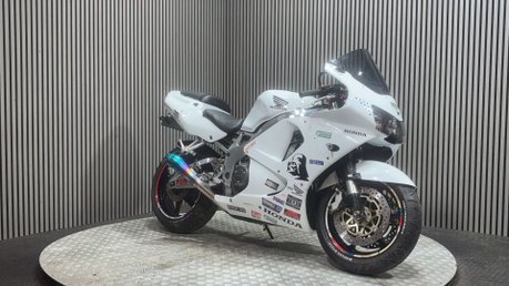 Honda CBR CBR 918 1996 CLASSIC SPORTS BIKE PROJECT TRACK BIKE? 2