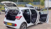 Hyundai i10 1.2 Premium SE Hatchback 5dr Petrol Auto Euro 6 (87 ps) 31