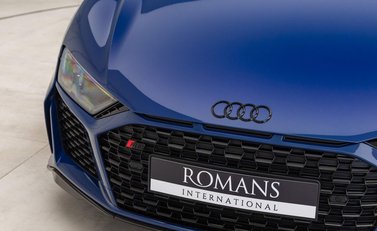 Audi R8 V10 Performance Carbon Black Spyder 20