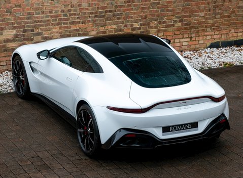 Aston Martin V8 Vantage 9