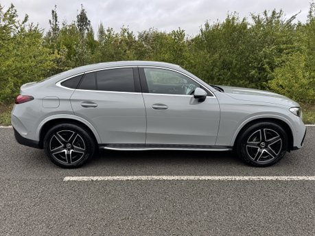 Mercedes-Benz GLC GLC 220 D MHEV 4Matic AMG Line Coupe Auto MEMORY SEATS/PARKTRONIC/SAT NAV 4