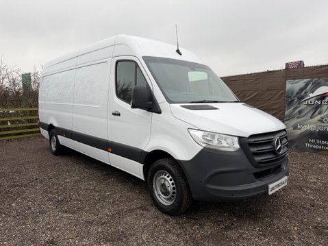 Mercedes-Benz Sprinter 2.0 315 CDI Progressive RWD L3 H2 Euro 6 (s/s) 5dr 2
