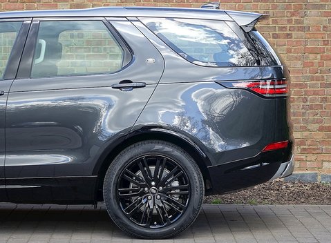 Land Rover Discovery SDV6 HSE Luxury 6