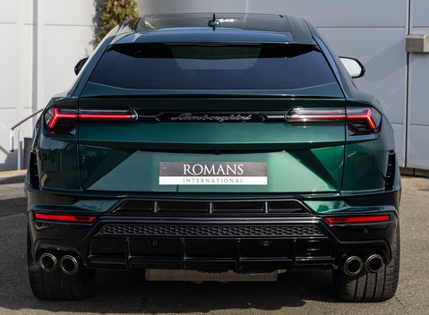 Lamborghini Urus S 4