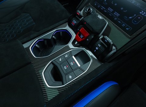 Lamborghini Urus PERFORMANTE 26