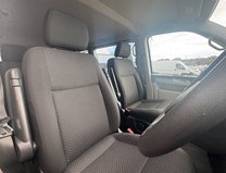 Volkswagen Transporter Shuttle S | T32 | 8 Seats | No VAT | Euro 6 | Vanlux 11