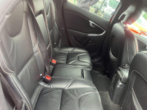 Volvo V40 2.0 D2 R-Design Pro Euro 6 (s/s) 5dr 40