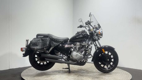 Keeway Superlight 125 2024 74 PLATE 125CC CRUISER ONLY 3K MOT SERVICED LEARNER BIKE 1