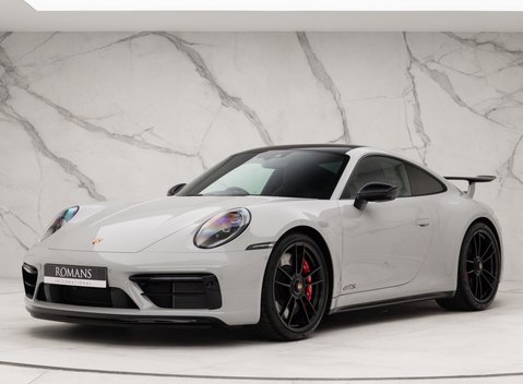 Porsche 911 CARRERA GTS (992) 1