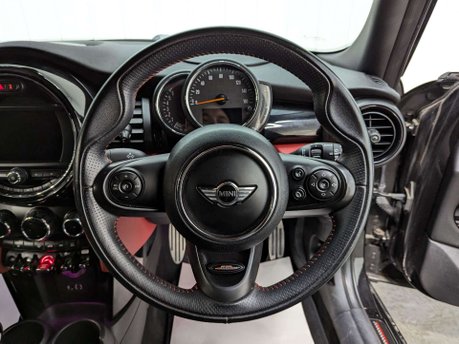 Mini Hatch Hatch 2.0 Cooper S Euro 6 (s/s) 5dr 74