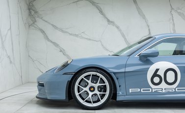 Porsche 911 S/T 48