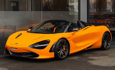 McLaren 720S Spider Peformance 5